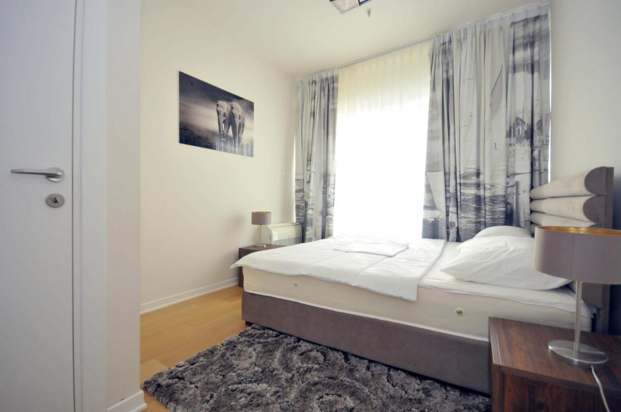 Luxury Montesun Apartments 布德瓦 外观 照片